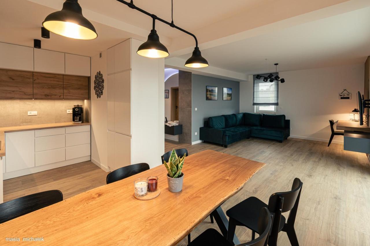 איסטבנה Daj Sobie Czas Apartament מראה חיצוני תמונה